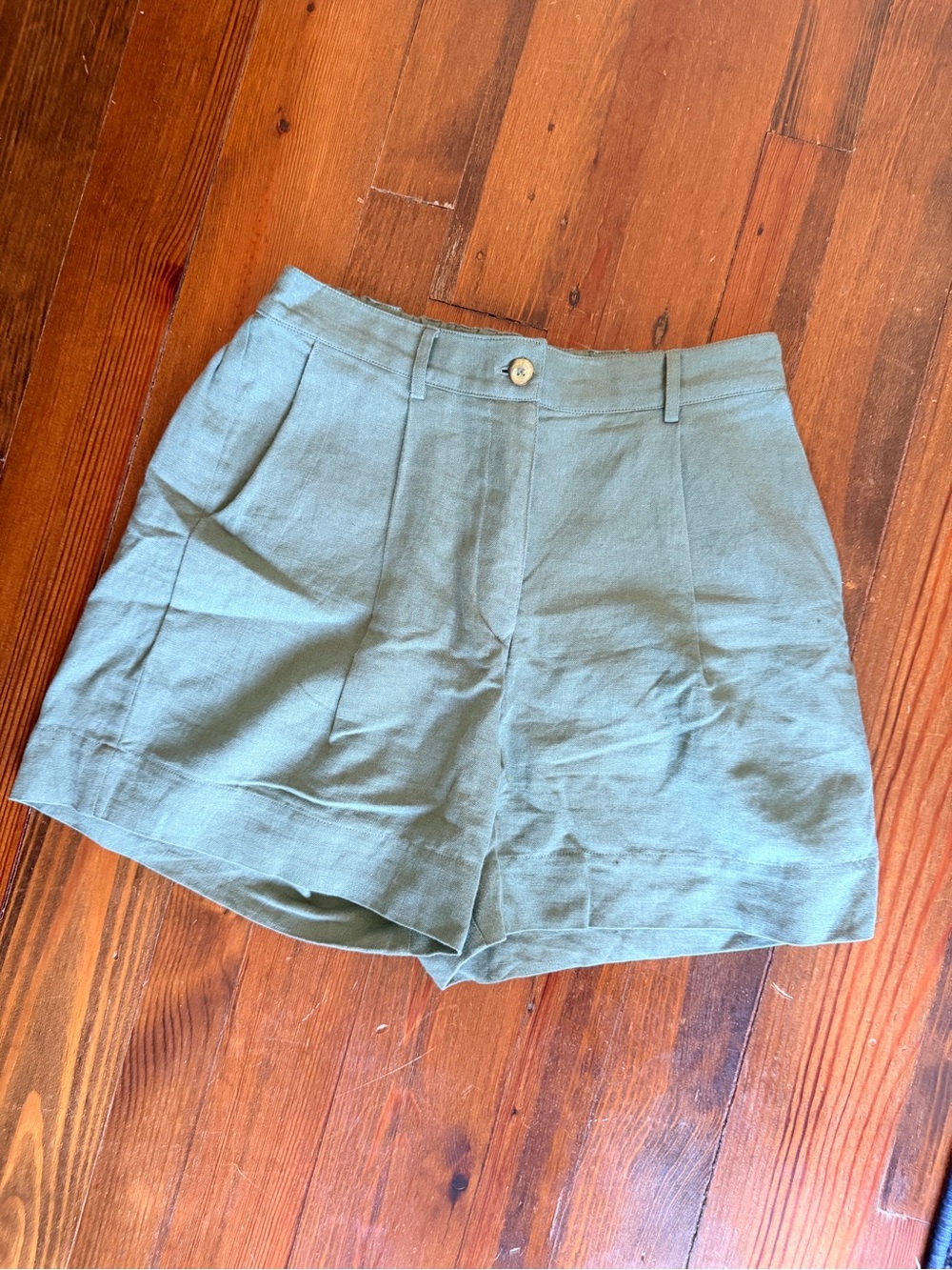 ABLE Esme Linen / Cotton High Waist Shorts - Green - Size 6 - Picture 5 of 12